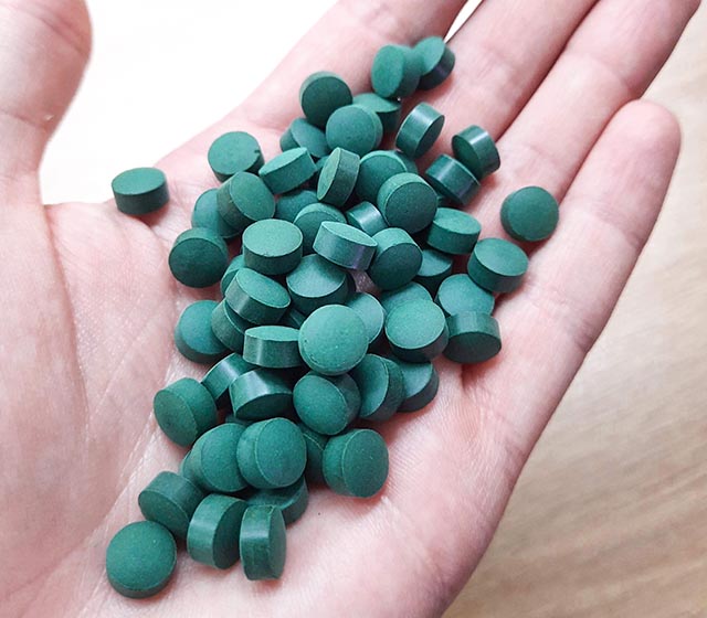 Spirulina w tabletkach